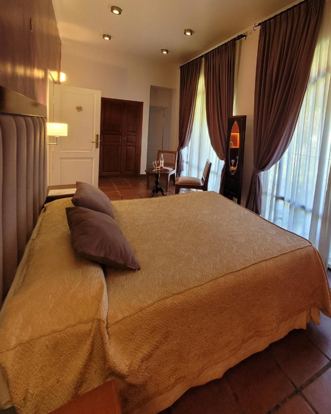 Delvino Boutique Hotel Сальта Экстерьер фото